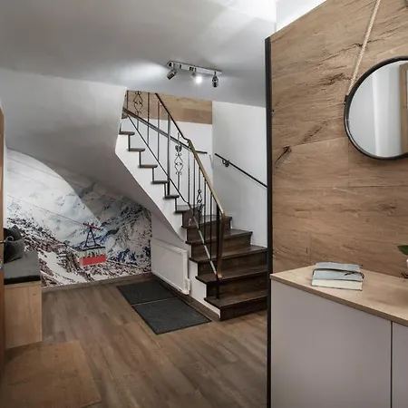 Zell By Alp Lux - In-out 滨湖采尔