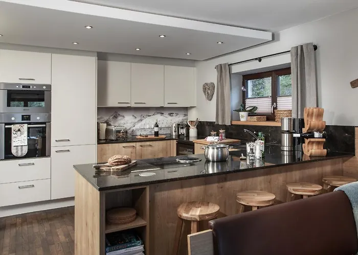 Zell By Alp Lux - In-out * ツェル アム ゼー